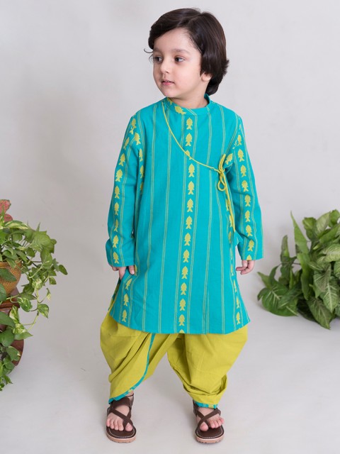 

Tiber Taber Boys Blue & Green Printed Kurta with Dhoti Pants