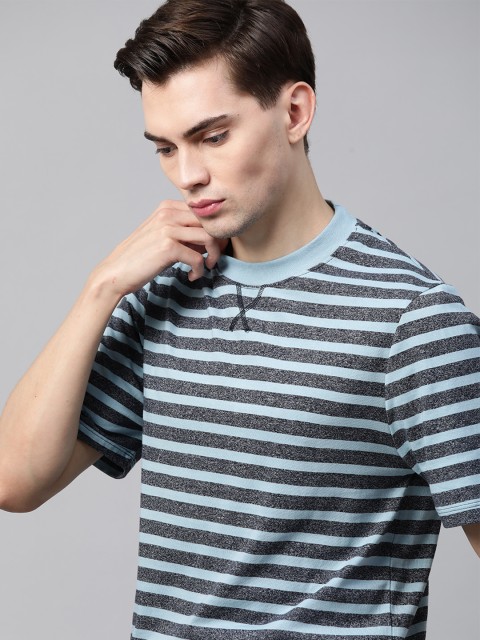 

Roadster Men Light Blue & Navy Blue Melange Striped T-shirt