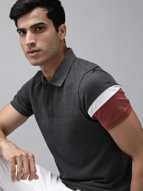

Roadster Men Charcoal Grey Solid Polo Collar T-shirt
