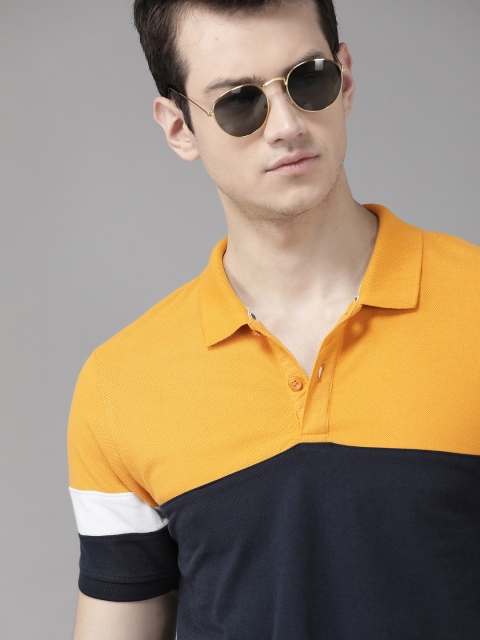 

Roadster Men Navy Blue & Mustard Yellow Colourblocked Pure Cotton T-shirt