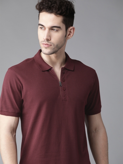

Roadster Men Maroon Pure Cotton Solid Polo Collar T-shirt
