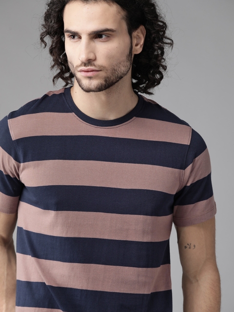 

Roadster Men Mauve & Navy Blue Striped Round Neck Pure Cotton T-shirt