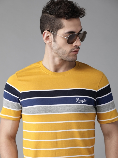 

Roadster Men Mustard Yellow & White Striped Pure Cotton Round Neck T-shirt