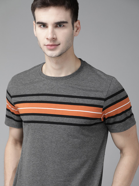 

Roadster Men Grey Melange & Orange Striped Round Neck T-shirt