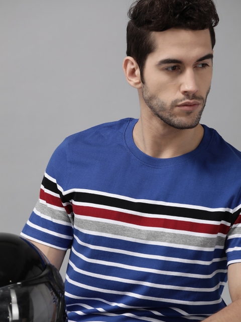 

Roadster Men Navy Blue Striped Pure Cotton Round Neck T-shirt