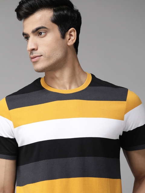 

Roadster Men Yellow & White Pure Cotton Striped Round Neck T-shirt