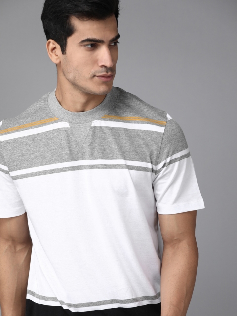 

Roadster Men White Grey Melange Colourblocked Round Neck Pure Cotton T-shirt