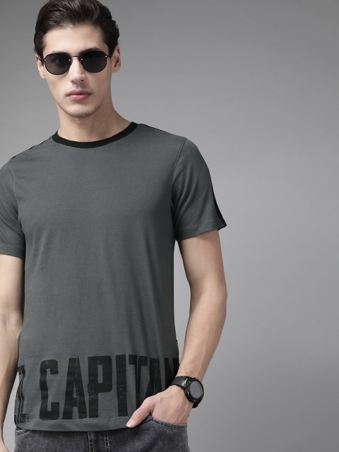 

Roadster Men Charcoal Typography Printed Pure Cotton T-shirt