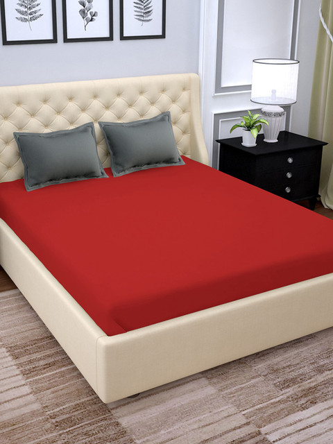 

PAVO Red & Charcoal Grey Solid 210 TC Cotton 1 Extra Large Bedsheet with 2 Pillow Covers