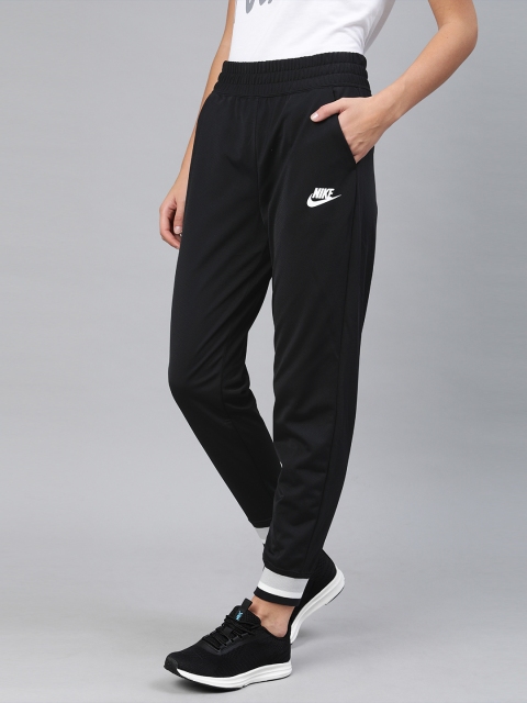 

Nike Women Black Solid Heritage Joggers