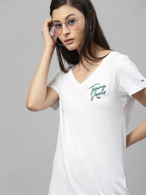 

Tommy Hilfiger Women White Printed V-Neck T-shirt