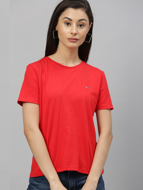 

Tommy Hilfiger Women Red Solid Round Neck T-shirt