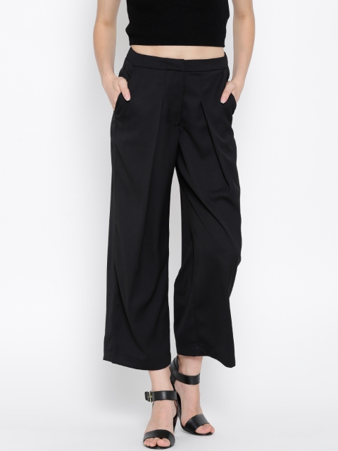 

United Colors of Benetton Women Black Solid Cropped Wide Leg Palazzos