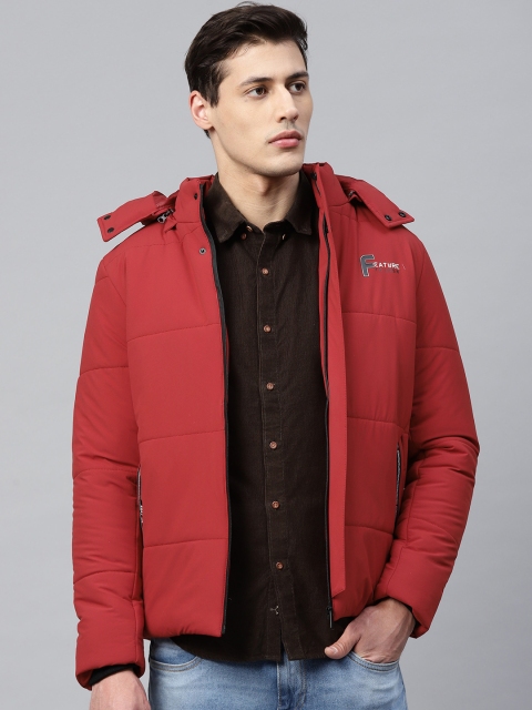 

Fort Collins Men Red Solid Lightweight Hooded Padded Jacket