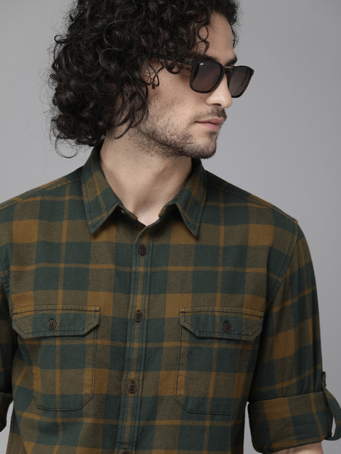 

Roadster Men Brown & Olive Green Regular Fit Checked Casual Shirt