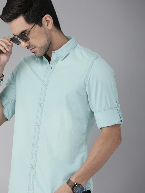 

Roadster Men Blue Coloured Denim Regular Fit Solid Casual Shirt