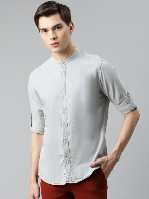 

Roadster Men Grey Regular Fit Solid Pure Cotton Casual Shirt