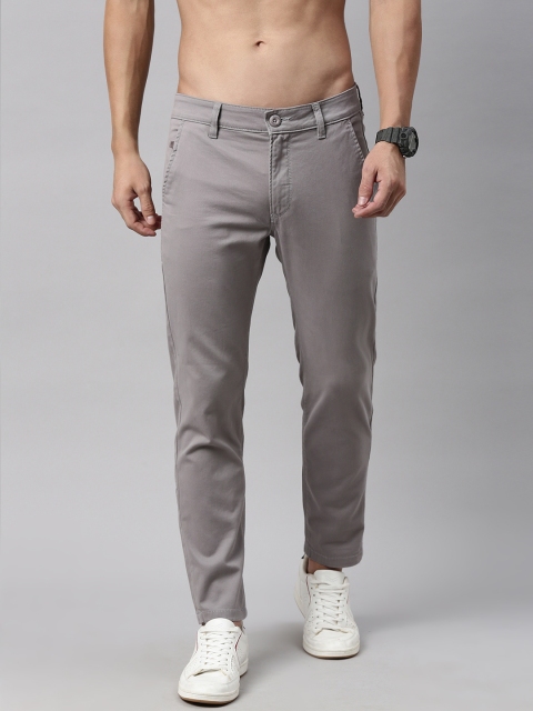 

Roadster Men Grey Tapered Fit Solid Regular Trousers