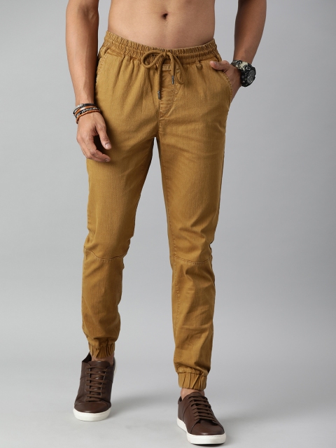 

Roadster Men Brown Solid Adex Dobby Joggers Trousers
