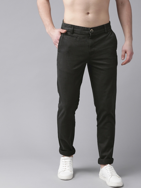 

Roadster Men Black Budford Slim Fit Solid Chinos