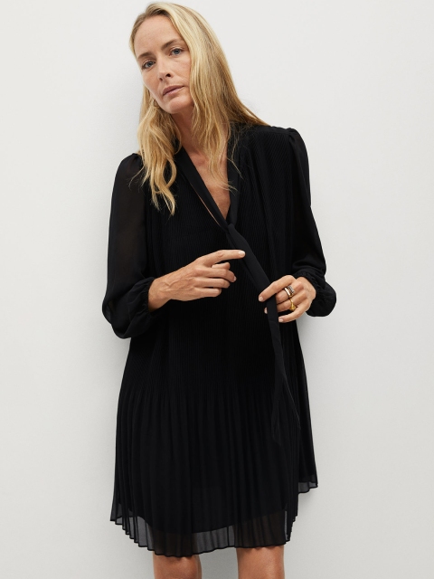 

MANGO Women Black Solid Accordion Pleated A-Line Dress