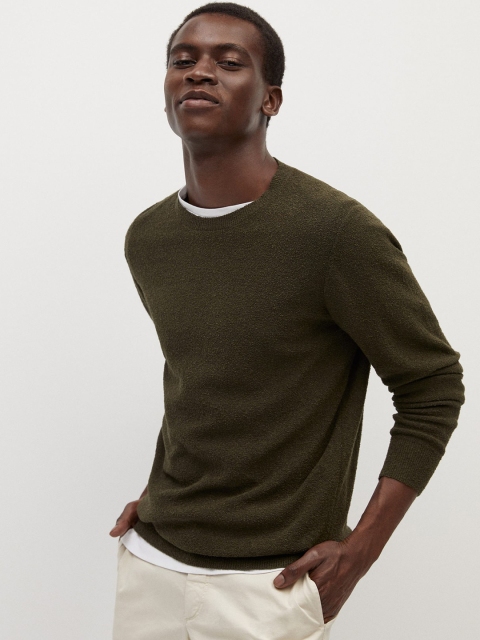 

MANGO MAN Men Olive Green Solid Pullover Sweater