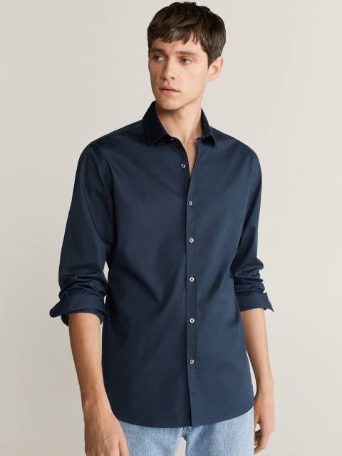 

MANGO MAN Men Navy Blue Slim Fit Solid Casual Shirt