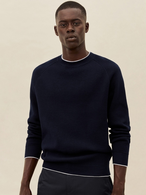 

MANGO MAN Men Navy Blue Solid Pullover Sweater