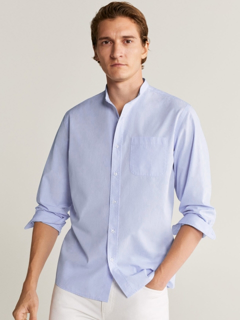 

MANGO MAN Men Blue Regular Fit Solid Casual Shirt