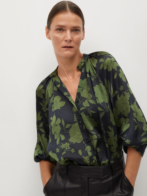 

MANGO Women Green & Black Regular Fit Floral Print Casual Shirt