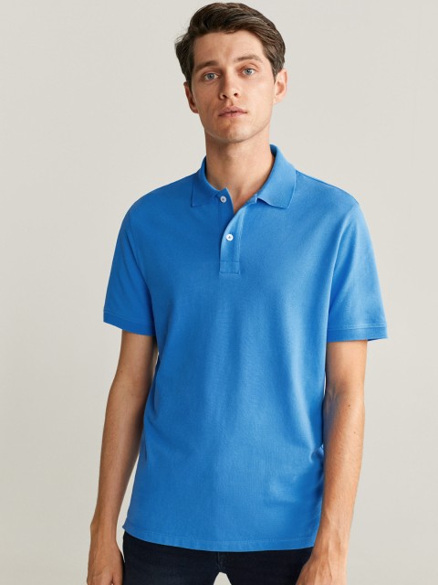 

MANGO MAN Men Blue Solid Sustainable Polo Collar T-shirt
