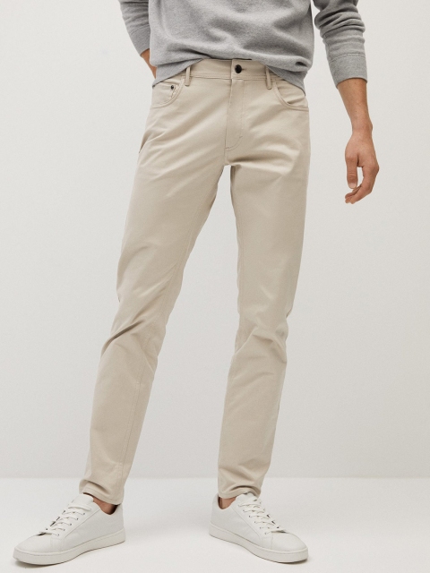 

MANGO MAN Men Cream-Coloured Slim Fit Solid Sustainable Denim Weave Regular Trousers
