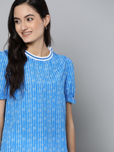 

Mast & Harbour Women Blue Striped Top