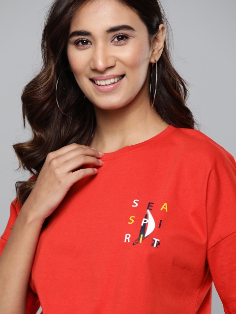 

Mast & Harbour Women Red Solid Pure Cotton Round Neck T-shirt