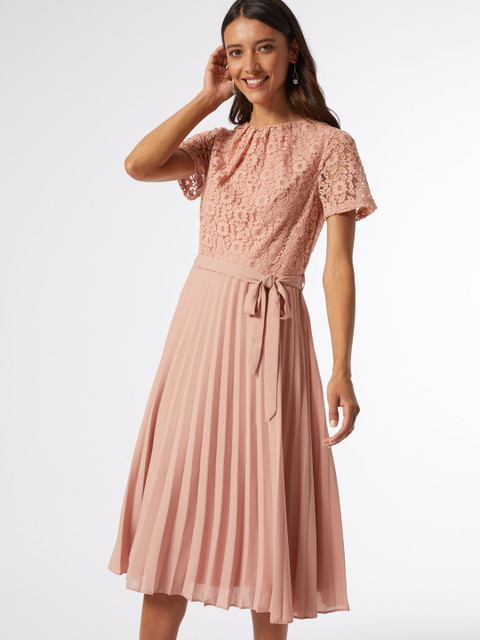 

DOROTHY PERKINS Women Peach-Coloured Floral Self-Design Accordion Pleated A-Line Dress