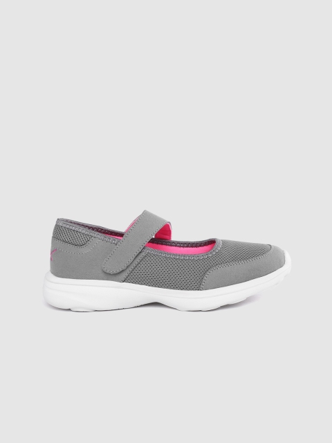 

HRX by Hrithik Roshan Women Charcoal Grey Knitted Sneakers