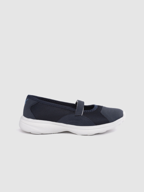 

HRX by Hrithik Roshan Women Navy Blue Knitted Sneakers