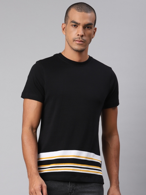 

Roadster Men Black Solid Round Neck Pure Cotton T-shirt