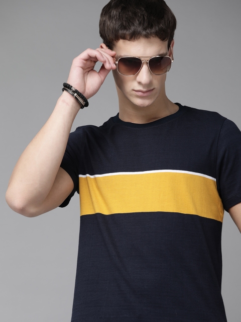 

Roadster Men Navy & Mustard Yellow Pure Cotton Striped Round Neck T-shirt, Navy blue