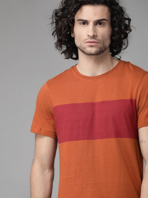 

The Roadster Lifestyle Co Men Rust Orange Maroon Colourblocked Round Neck Pure Cotton T-shirt