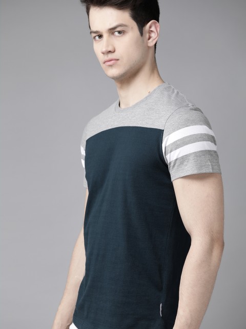 

Roadster Men Navy Blue & Grey Melange Colourblocked Round Neck T-shirt