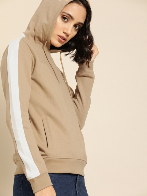 

ether Women Beige Solid Hooded Sweatshirt