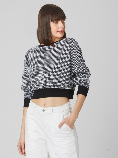 

Vero Moda Women Black & White Houndstooth Checked Crop Sweatshirt