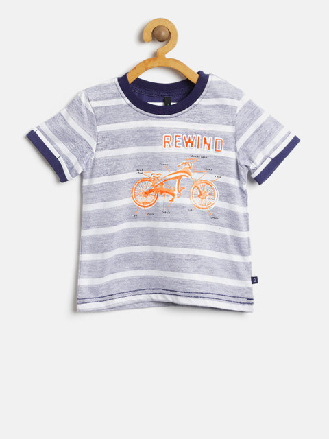 

United Colors of Benetton Boys Blue & Off-White Striped Round Neck T-shirt