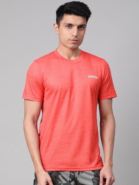 

ADIDAS Men Red Designed 2 Move HE Solid Round Neck T-shirt