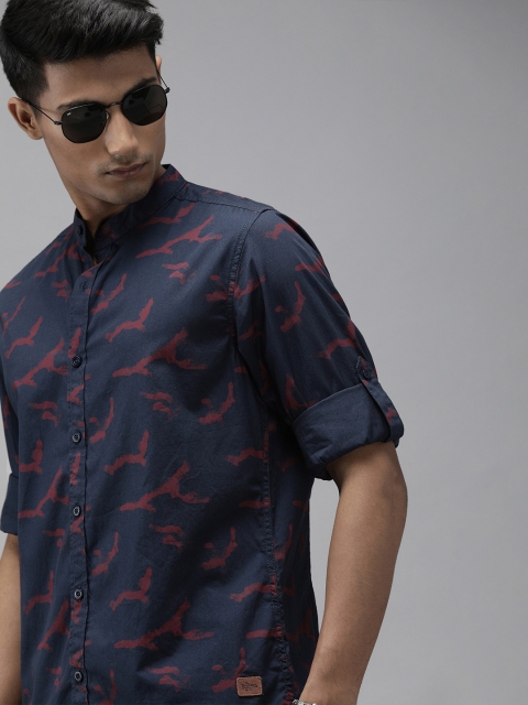 

Roadster Men Navy Blue & Red Regular Fit Printed Casual Shirt