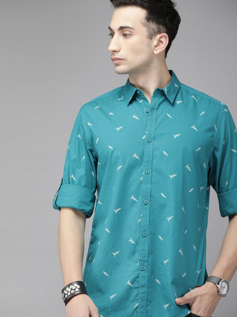 

Roadster Men Green & White Bikes Print Pure Cotton Shirt