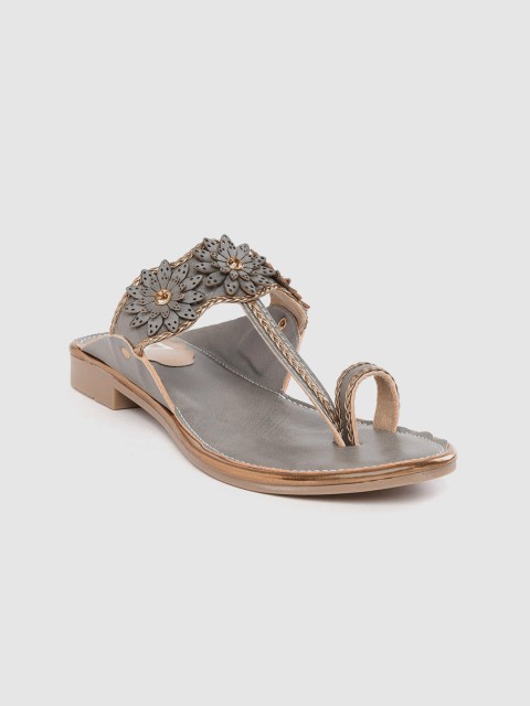 

TRASE Women Charcoal Grey Embellished One Toe Flats