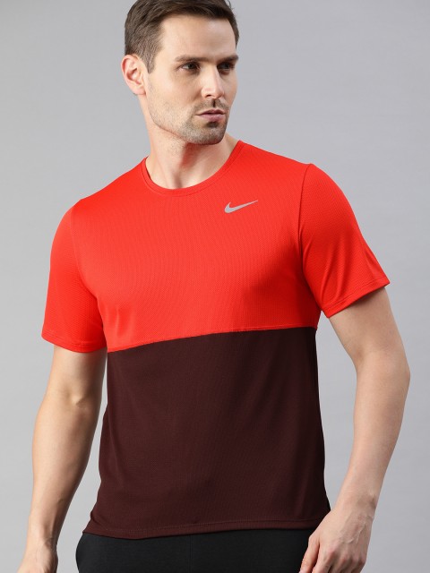 

Nike Men Red Colourblocked Round Neck T-shirt