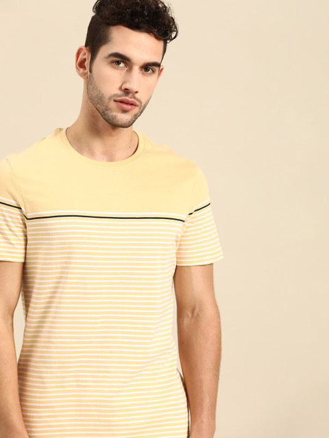 

ether Men Yellow & White Striped Pure Cotton Round Neck T-shirt